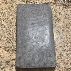 Louis Vuitton Classic Gray Leather Wallet